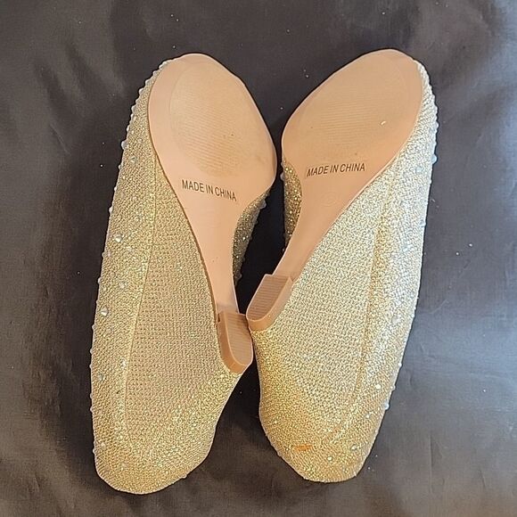 BRAND NEW DE BLOSSOM COLLECTION HALF-3 PEEP TOE SPARKLE EMBELLISHMENTS WEDGE - Picture 10 of 16